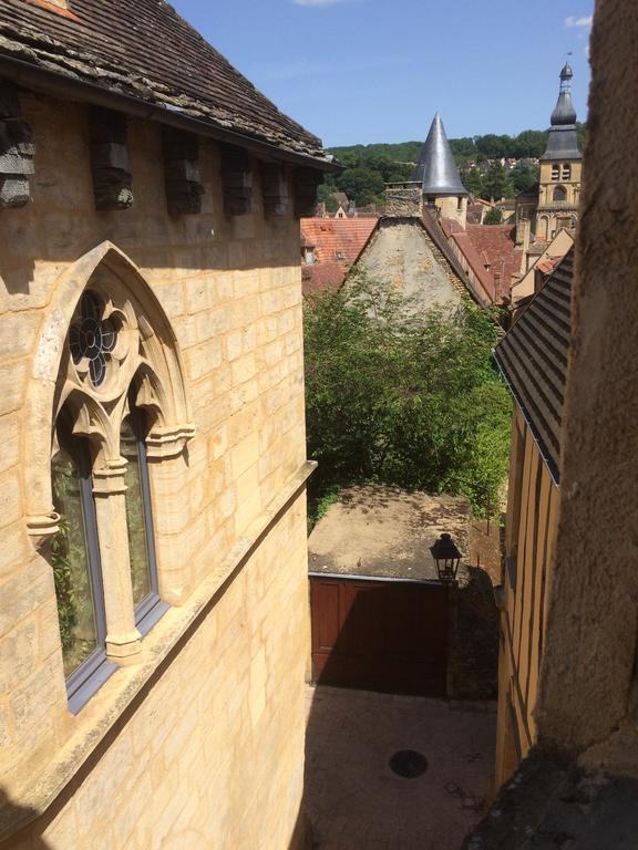 Maison De Charme Dans La Cite Sarlat-la-Caneda Exterior photo